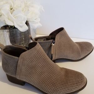Womens TOMS "Deia" perforated bootie taupe/grey